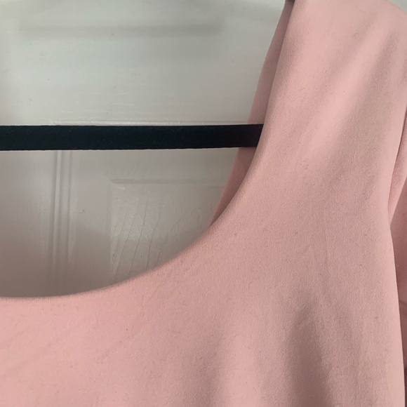 🌸Fabletics Ballet Pink Open-Back Long Sleeve Top - Picture 3 of 5